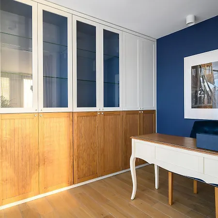Hotel apartamentowy Exclusive Marina 3*