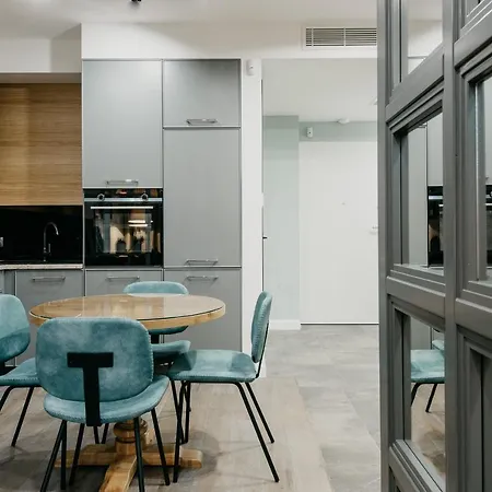 Apartmanhotel Exclusive Marina 4*