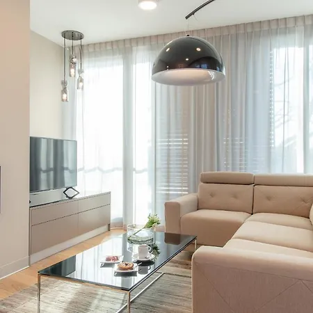 Exclusive Marina Apartmanhotel 4*