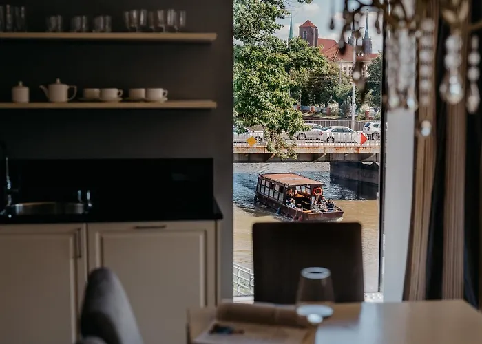 アパートホテル Exclusive Marina