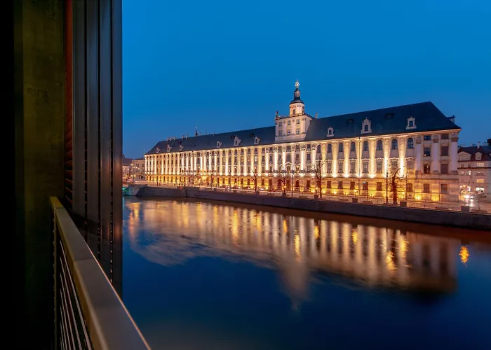 Exclusive Marina アパートホテル